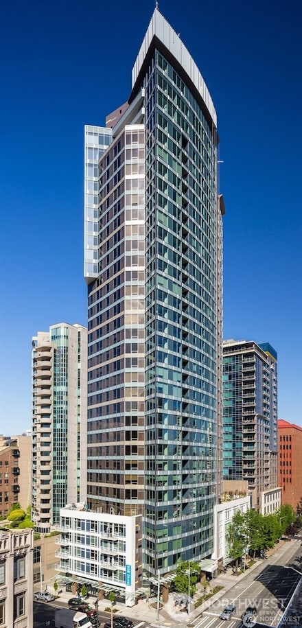 2015 2nd Ave Unit 3303, Seattle, WA 98121