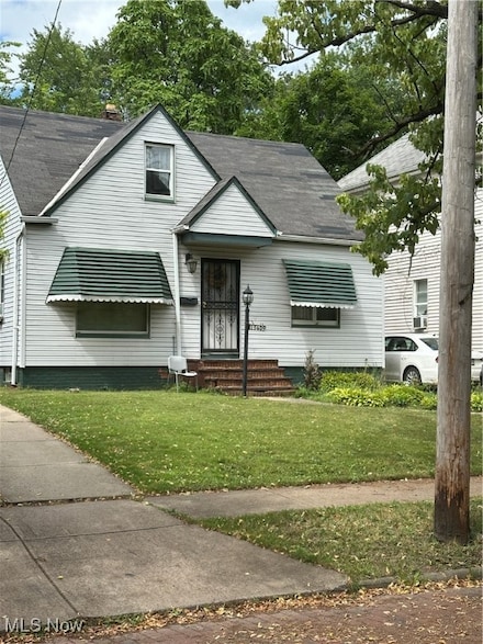 15609 Cloverside Ave, Cleveland, OH 44128