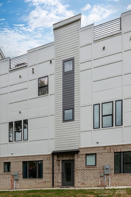 509 Strong Ave, Charlotte, NC 28205