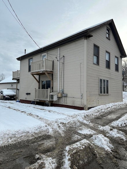 570 S Main St Unit 2, Brewer, ME 04412