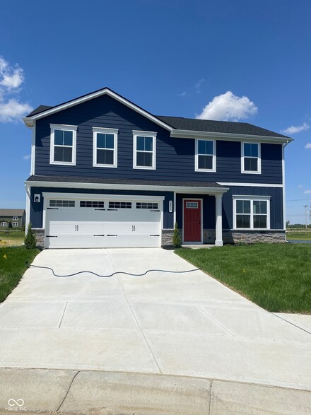 2057 Eldin Ct, Whitestown, IN 46075