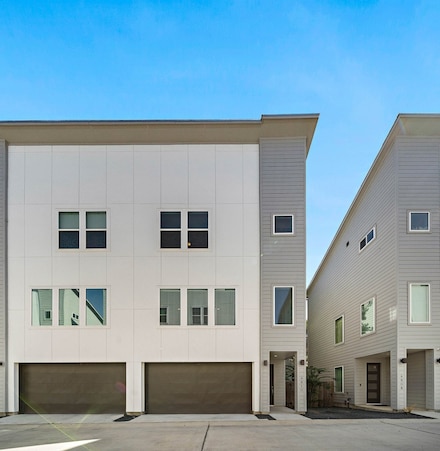 4810 Martin Oaks Ln, Houston, TX 77018