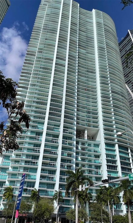 900 Biscayne Blvd Unit 5707, Miami, FL 33132
