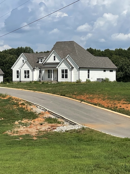 74 Summerlake Ct, Winchester, TN 37398