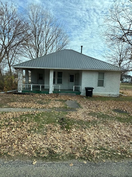 110 N Blair St, Morning Sun, IA 52640