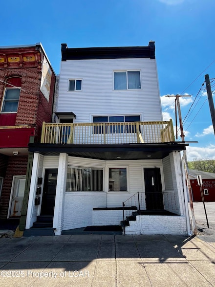 18 N Main St, Ashley, PA 18706