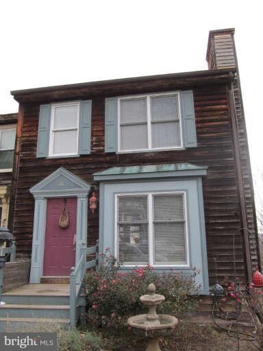76 Fairfax St, Warrenton, VA 20186