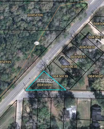 927 5th Ave, Bainbridge, GA 39817