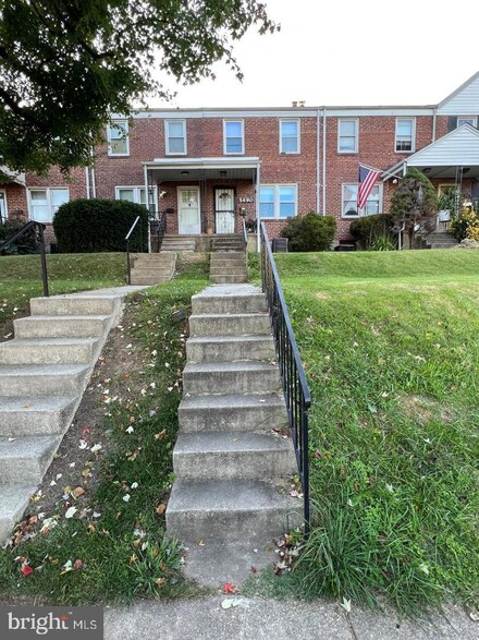 5490 Oakland Rd, Halethorpe, MD 21227