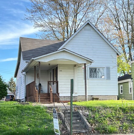 333 W 10th St, Rushville, IN 46173