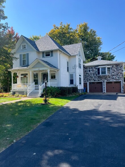 1402 S Euclid Ave, Princeton, IL 61356
