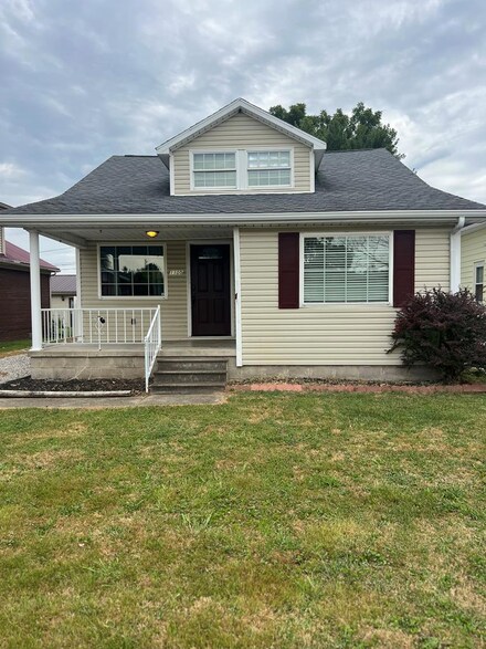 1105 Charlevoix Ave, Wheelersburg, OH 45694