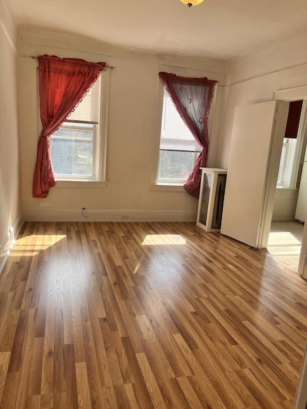 87-20 Jamaica Ave Unit 2, Woodhaven, NY 11421