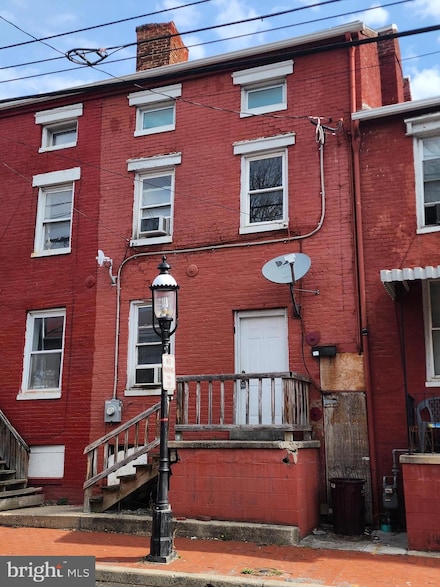 105 Decatur St, Cumberland, MD 21502