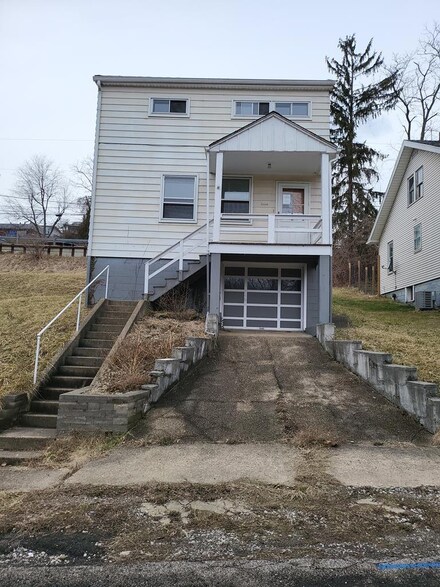 7 Ruth Ave, Wheeling, WV 26003