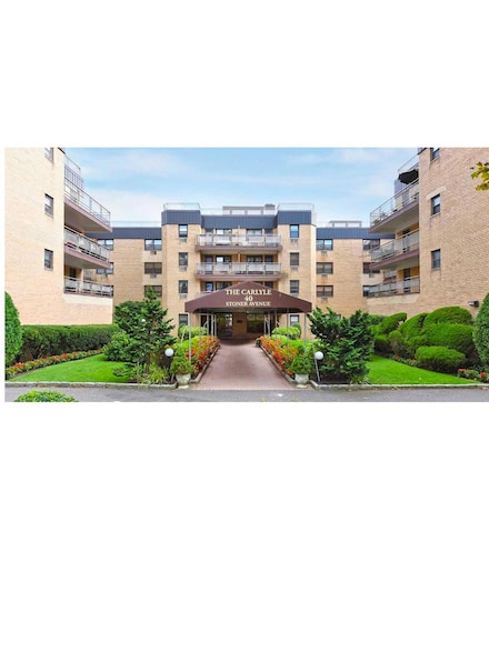 40 Stoner Ave Unit 1AA, Great Neck, NY 11021