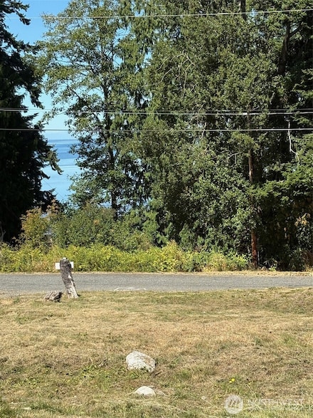 4904 Roney Rd, Bow, WA 98232