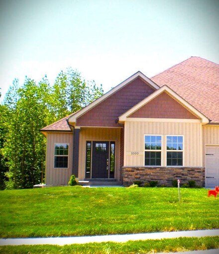 1000 Berry Bend, Adams, TN 37010