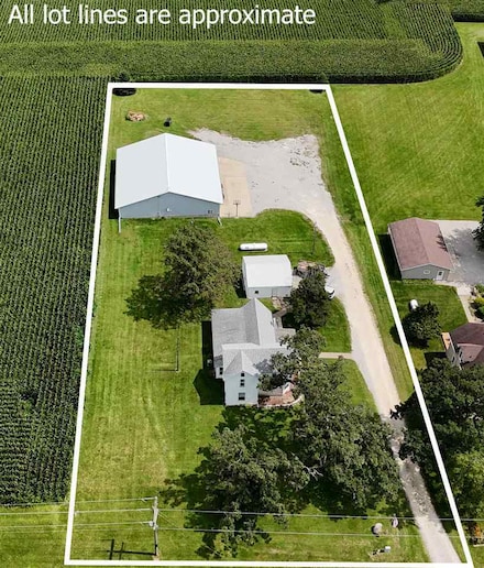 1091 Garfield Ave, West Liberty, IA 52776
