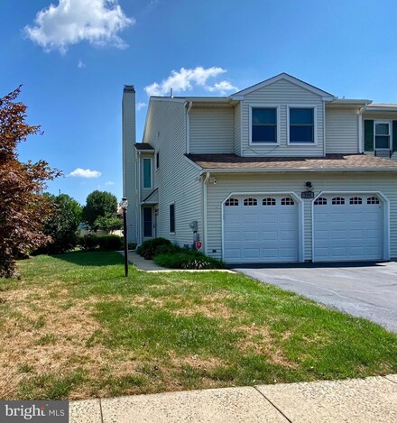 108 Red Haven Dr, North Wales, PA 19454