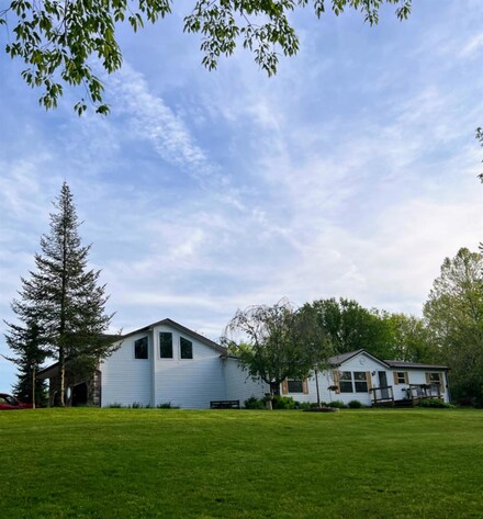 6254 Tracy Rd, Sardinia, OH 45171