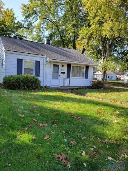 2715 W Laskey Rd, Toledo, OH 43613