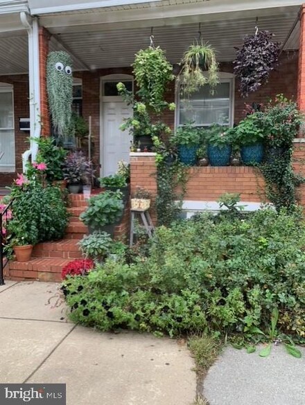 617 E 36th St, Baltimore, MD 21218