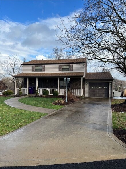 17 Biscayne Rd, Pittsburgh, PA 15239