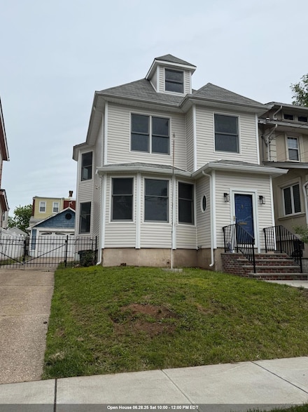 423 Devon St, Kearny, NJ 07032