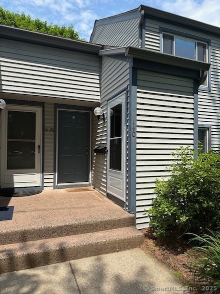 140 Candlewood Dr Unit 140, South Windsor, CT 06074