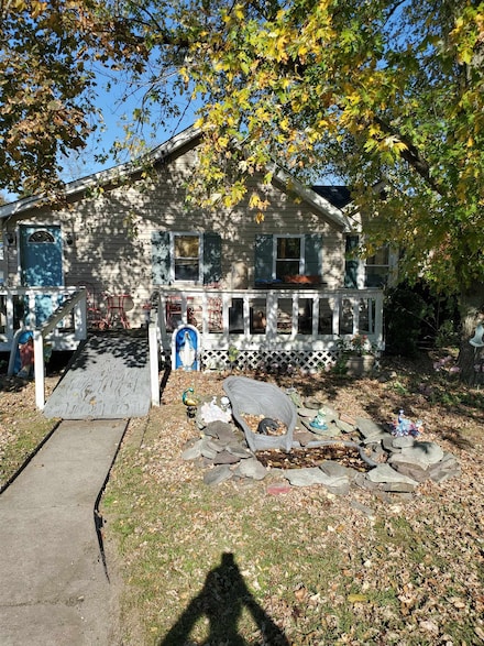 19 E Wilde Ave, Villas, NJ 08251