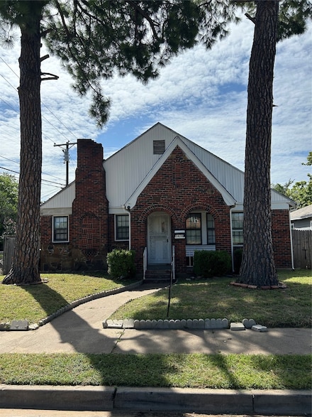 2426 Jordan St, Dallas, TX 75215