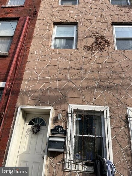 1349 N 2nd St, Philadelphia, PA 19122