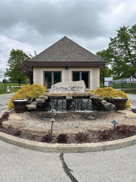 46 Levanno Dr, Crown Point, IN 46307