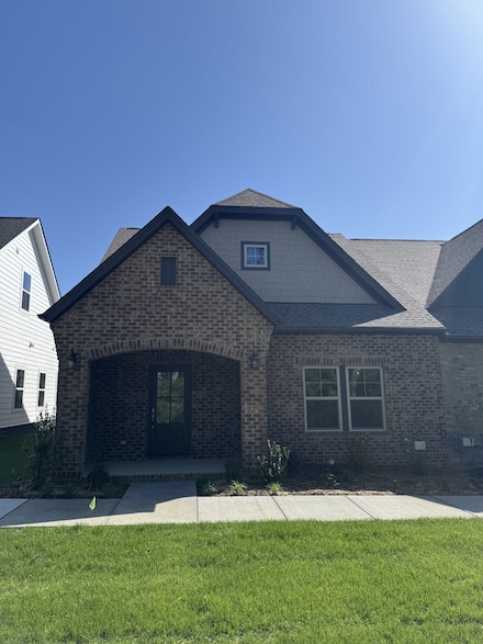744 Coburg St, Gallatin, TN 37066