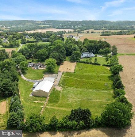 1392 Wakefield Valley Rd, New Windsor, MD 21776