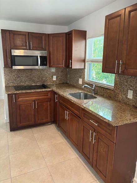 801 Dobbins St Unit 4, West Palm Beach, FL 33405
