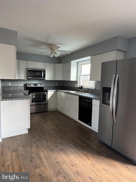 6739 Huntland Dr, Bealeton, VA 22712