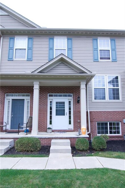 415 Turner Dr, Copley, OH 44321