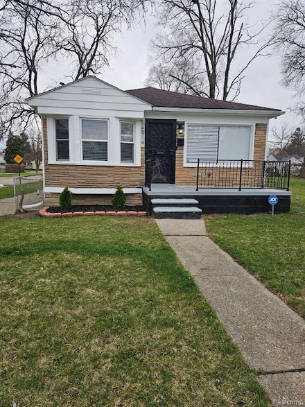 15914 Eastburn St, Detroit, MI 48205