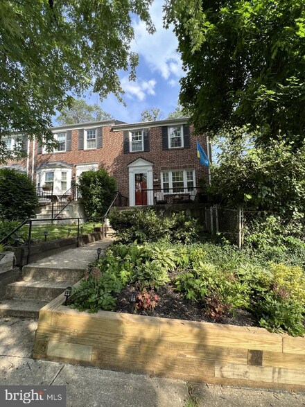 115 Brandon Rd, Baltimore, MD 21212