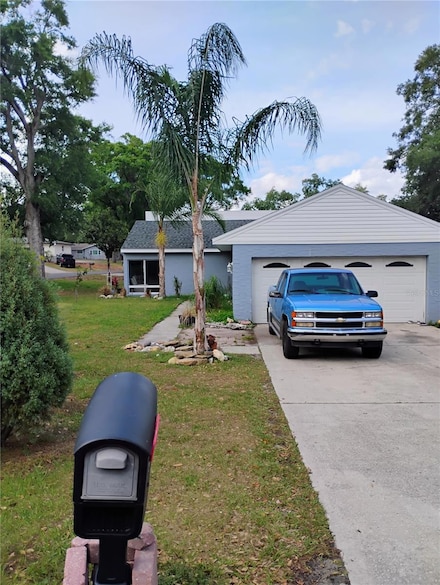 4734 Valley Hill Ct, Lakeland, FL 33813