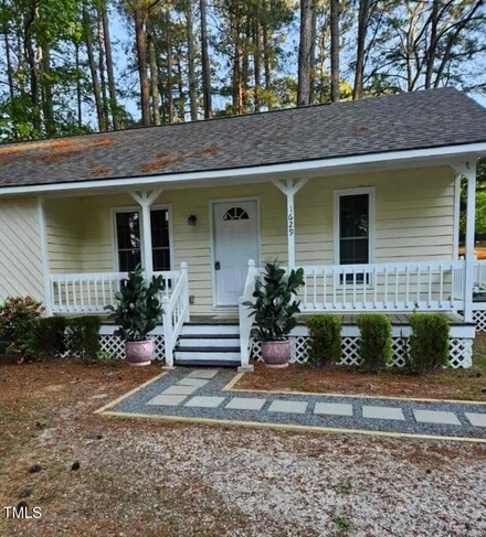 1629 Beverly Rd, Rocky Mount, NC 27801