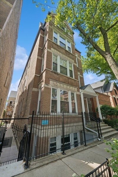 1924 N Honore St Unit 1R, Chicago, IL 60622