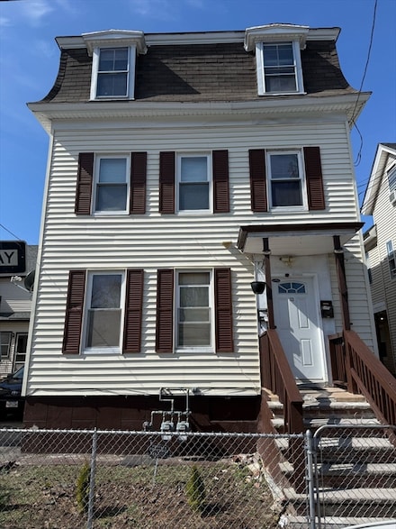 33 S Whipple St Unit 2, Lowell, MA 01852