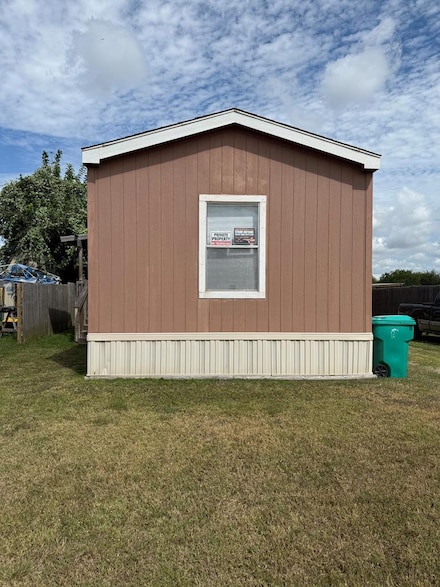 117 Tropical Breeze Ln, Aransas Pass, TX 78336