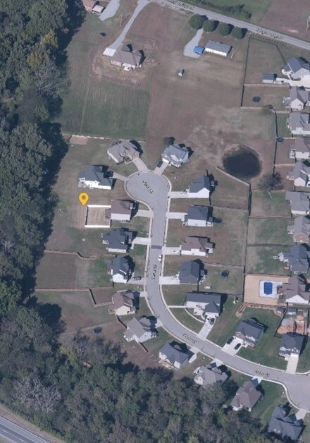 919 Nectar Ct, Adams, TN 37010