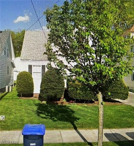 487 Massillon Rd, Akron, OH 44306