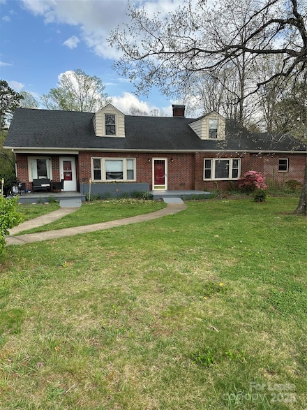 2724 Northwest Blvd, Newton, NC 28658