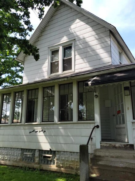 7136 W 109th Place, Worth, IL 60482